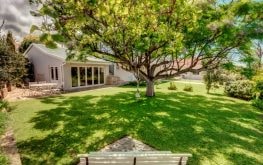 First Avenue Guesthouse Accommodation