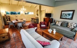 Family Unit, First Avenue Guesthouse